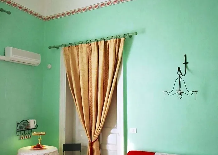 Nocleg ze śniadaniem 5 Balconi 2*